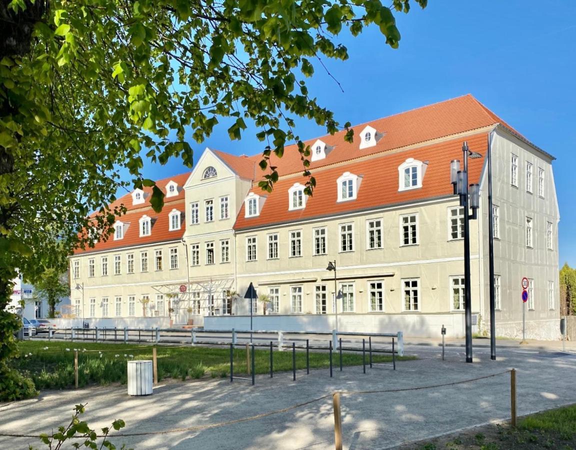 Friedrich Franz Palais 호텔 바트 도베란 외부 사진