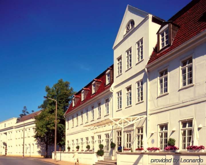 Friedrich Franz Palais 호텔 바트 도베란 외부 사진