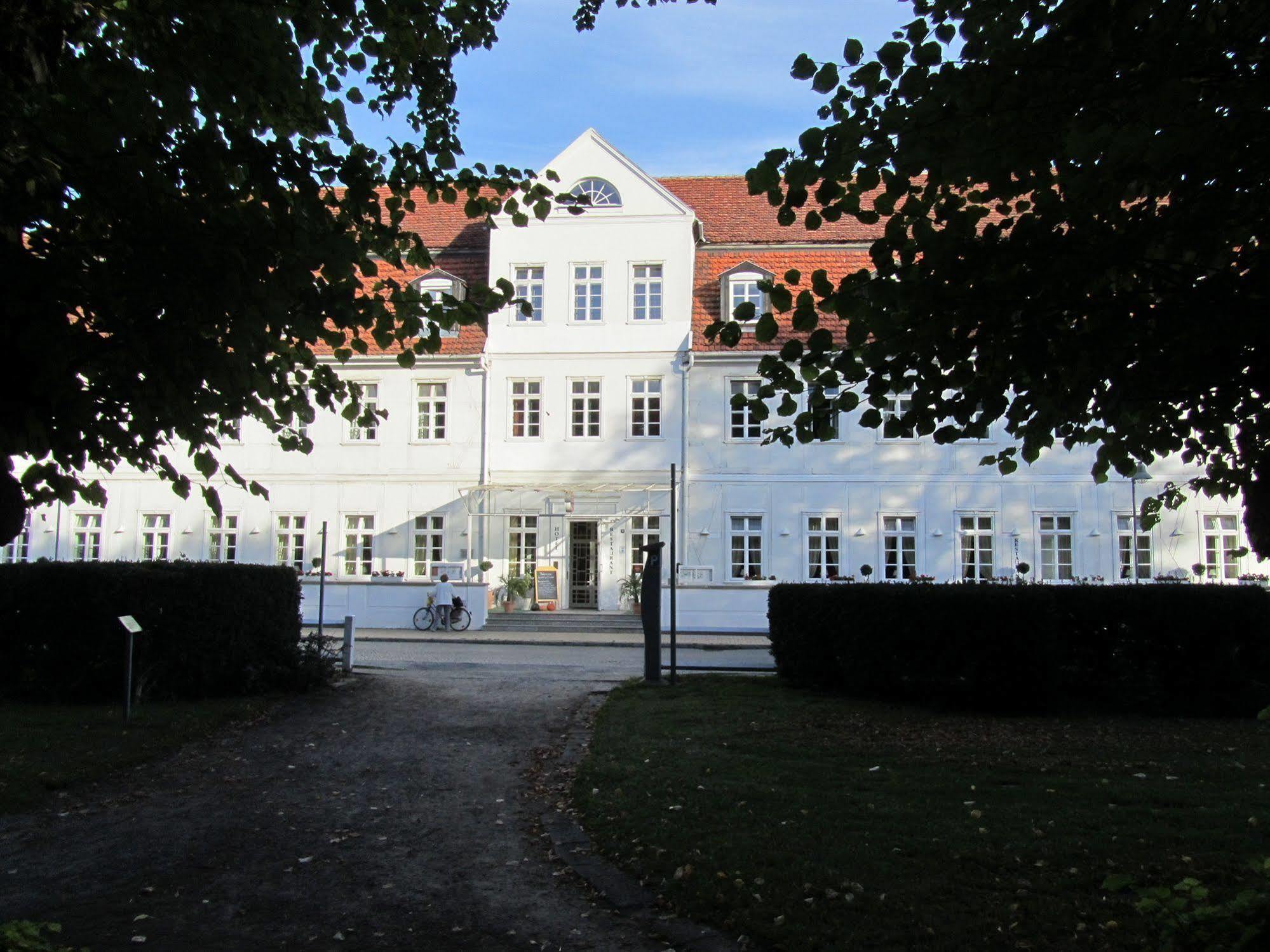 Friedrich Franz Palais 호텔 바트 도베란 외부 사진